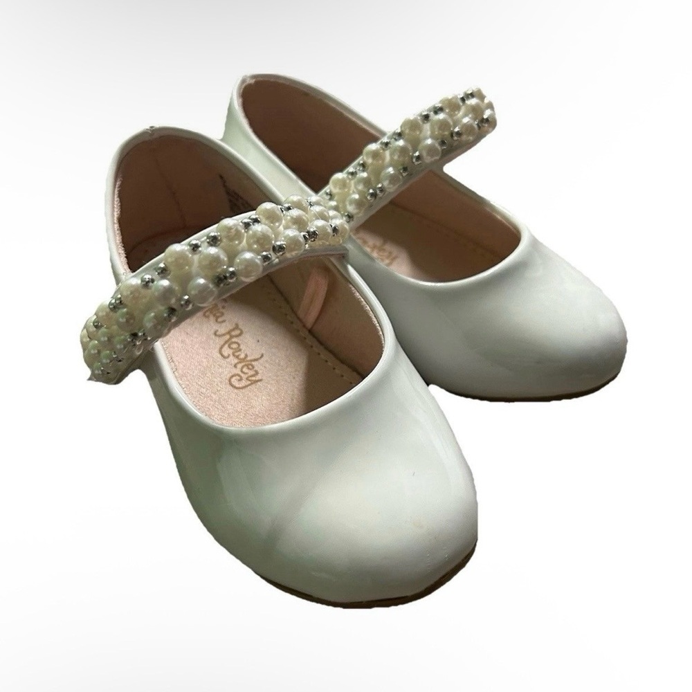 Cynthia Rowley Girls White Pearl-Embellished Mary Jane Dress Shoes